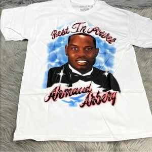 Holiday Brand Airbrush Memorial BLM White T Shirt Size Large